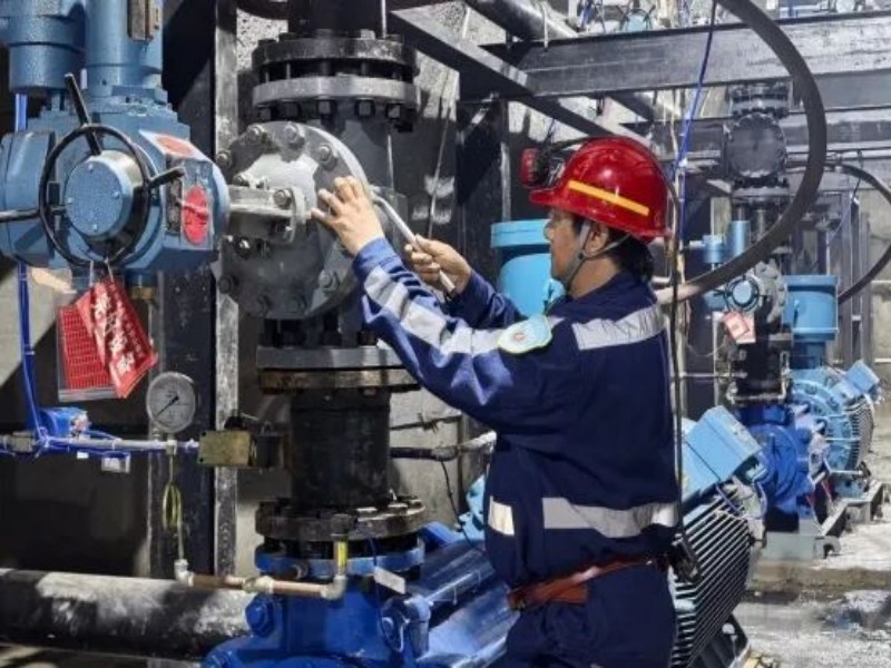 231758617739479944.jpg 2.jpg